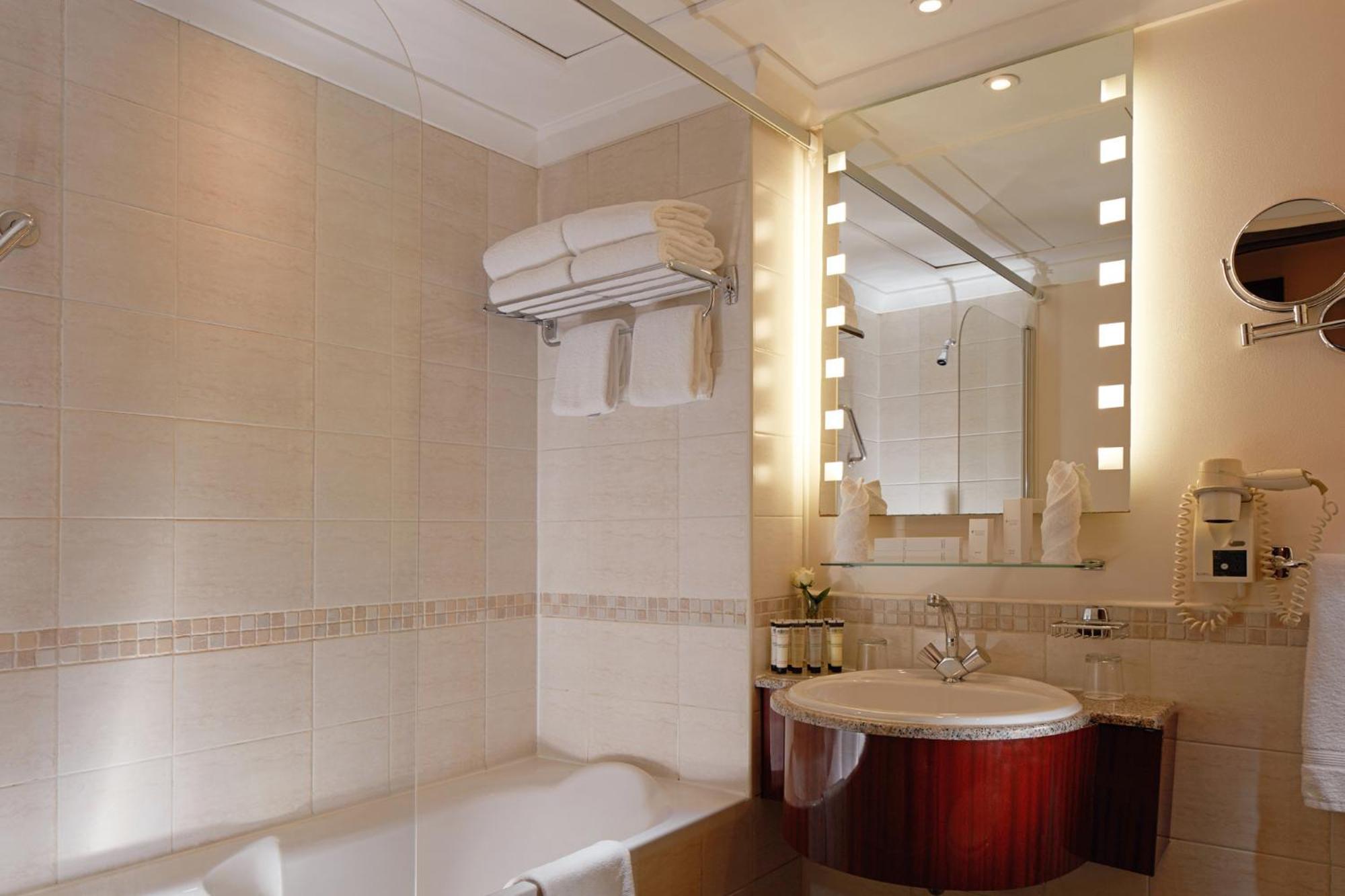 Pullman Zamzam Makkah 5*